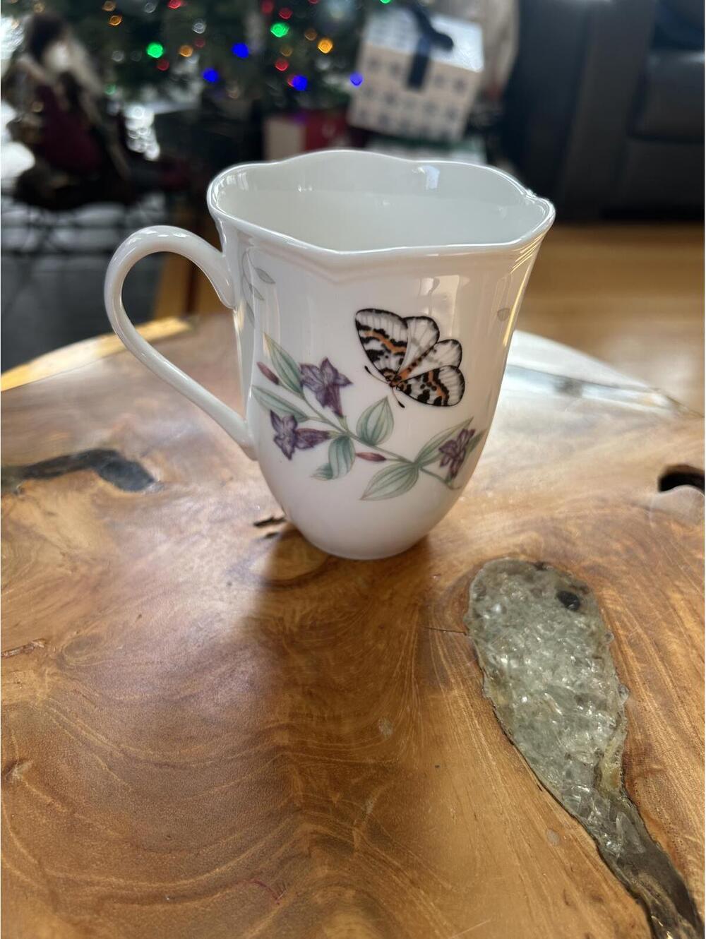 Lenox 12 Oz Butterfly Meadow Eastern Tailed Blue coffee Cup